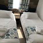 キャンプ場 Marina グリモー