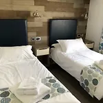 キャンプ場 Marina グリモー