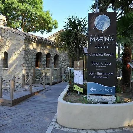 Camping Marina 5*