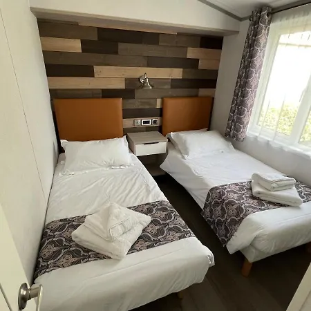 Campingplads Holiday Marina 5*